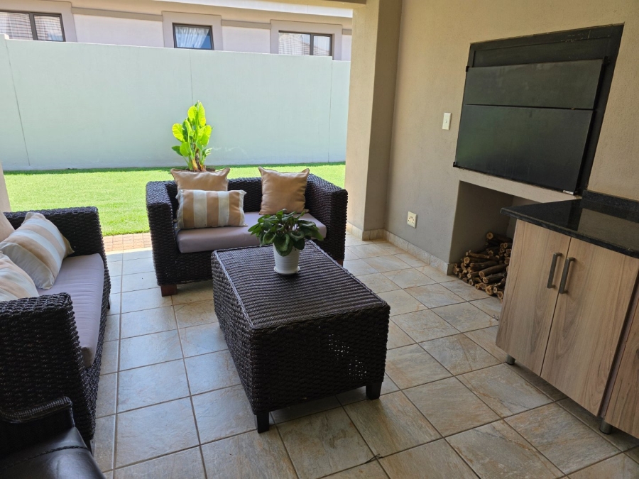 To Let 3 Bedroom Property for Rent in Wilkoppies North West